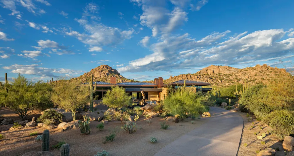 SILVERSMITH RESIDENCE