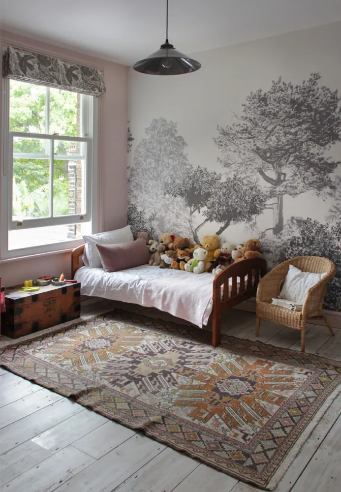Serene Design Vacabulary, Richmond