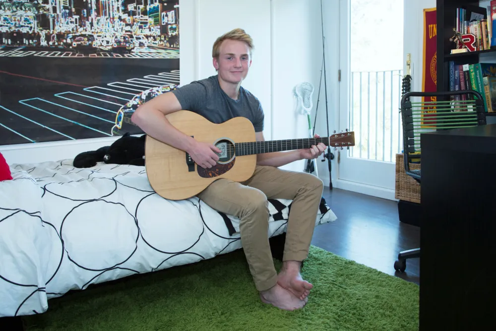 Мой Servista: яркая реконструкция ее дома 1956 года дизайнером интерьеров