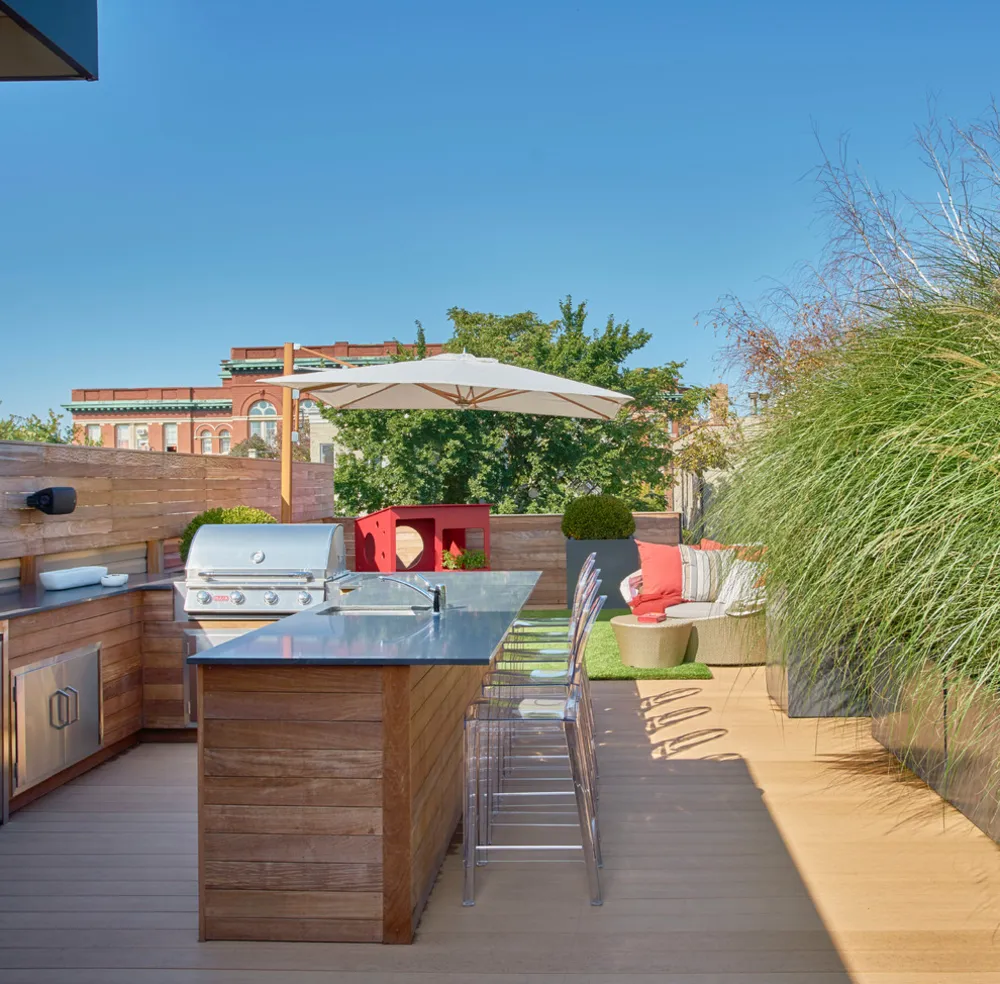 Lakeview Rooftop