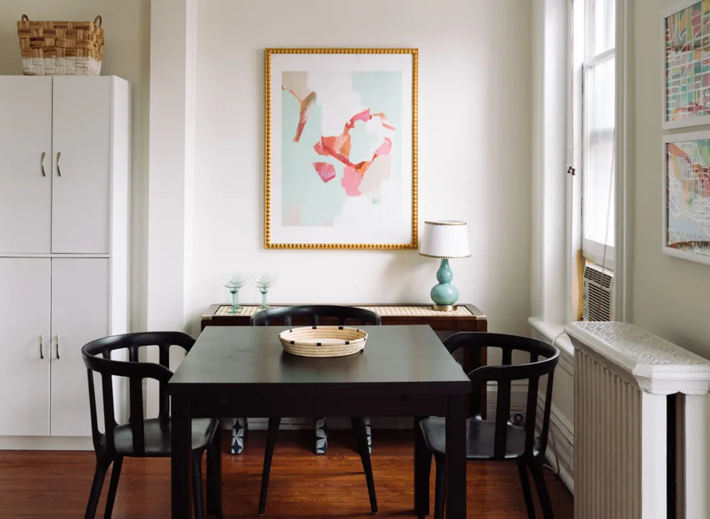 My Servista: Sweet Styling Details in a D.C. Apartment
