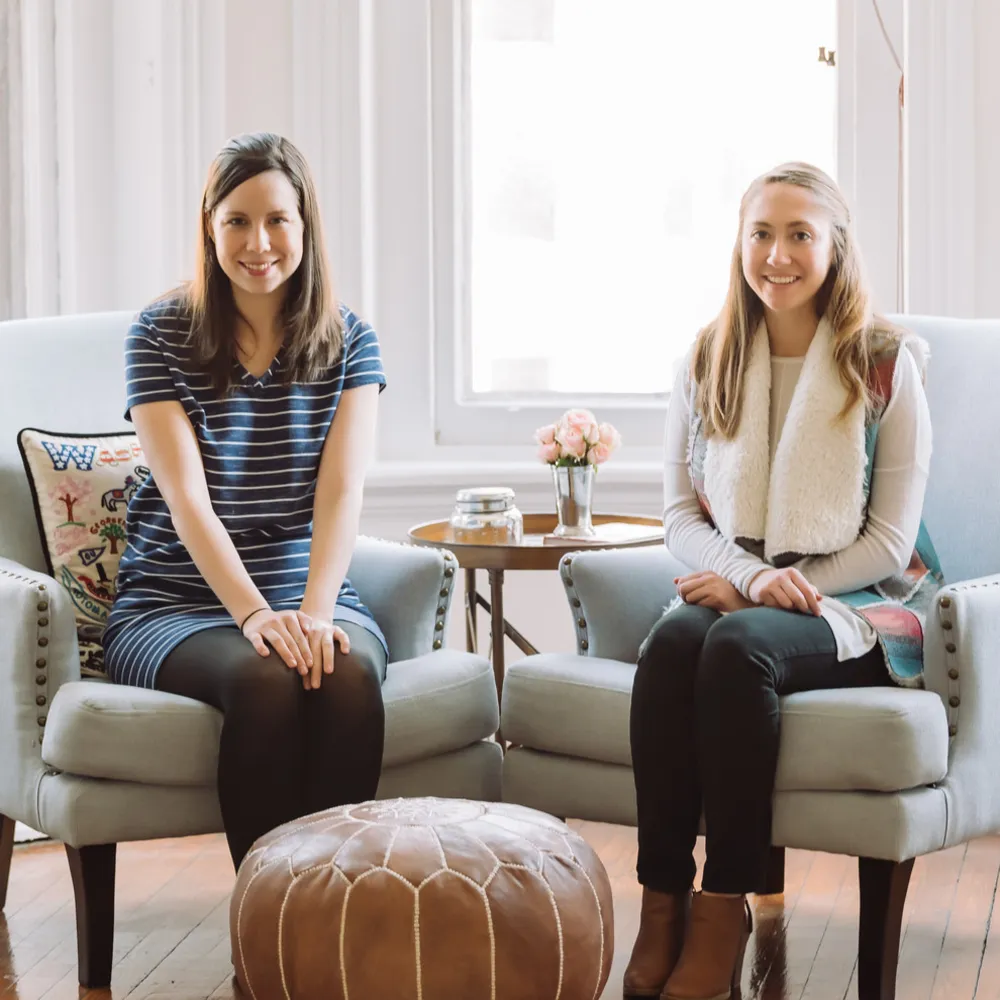 My Servista: Sweet Styling Touches in a D.C. Apartment