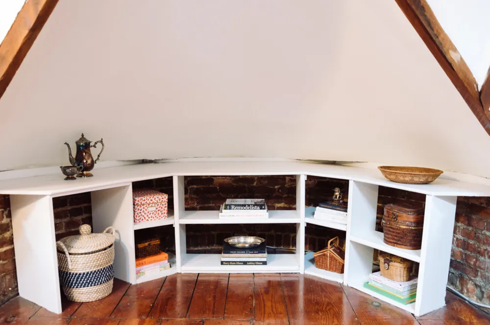 My Servista: Sweet Styling Details in a D.C. Apartment