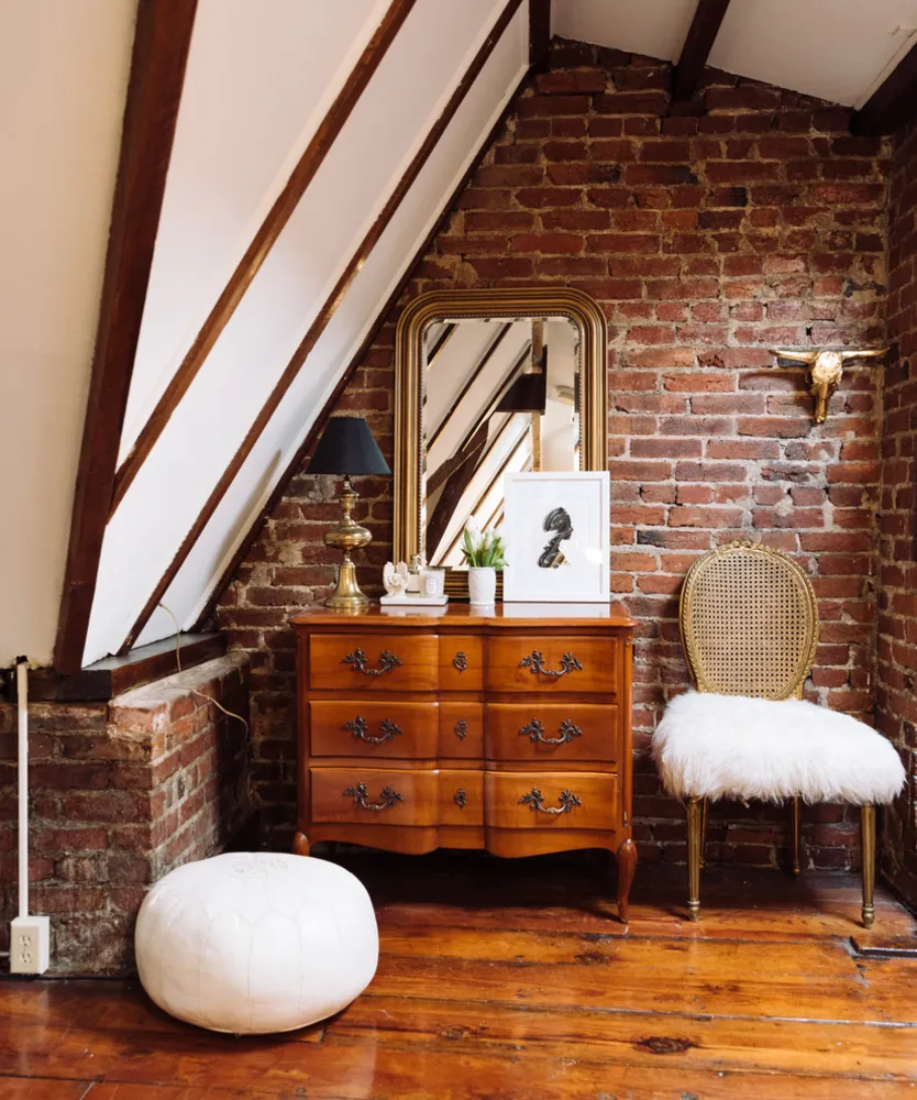 My Servista: Sweet Styling Details in a D.C. Apartment