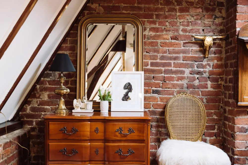 My Servista: Sweet Styling Details in a D.C. Apartment