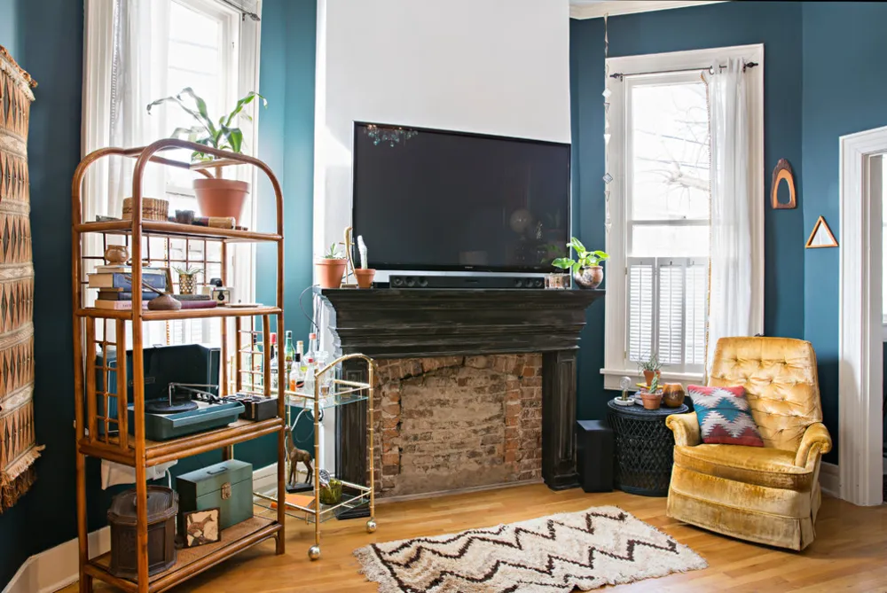 My Servista: dramatische patronen en kleuren in een huis in Nashville