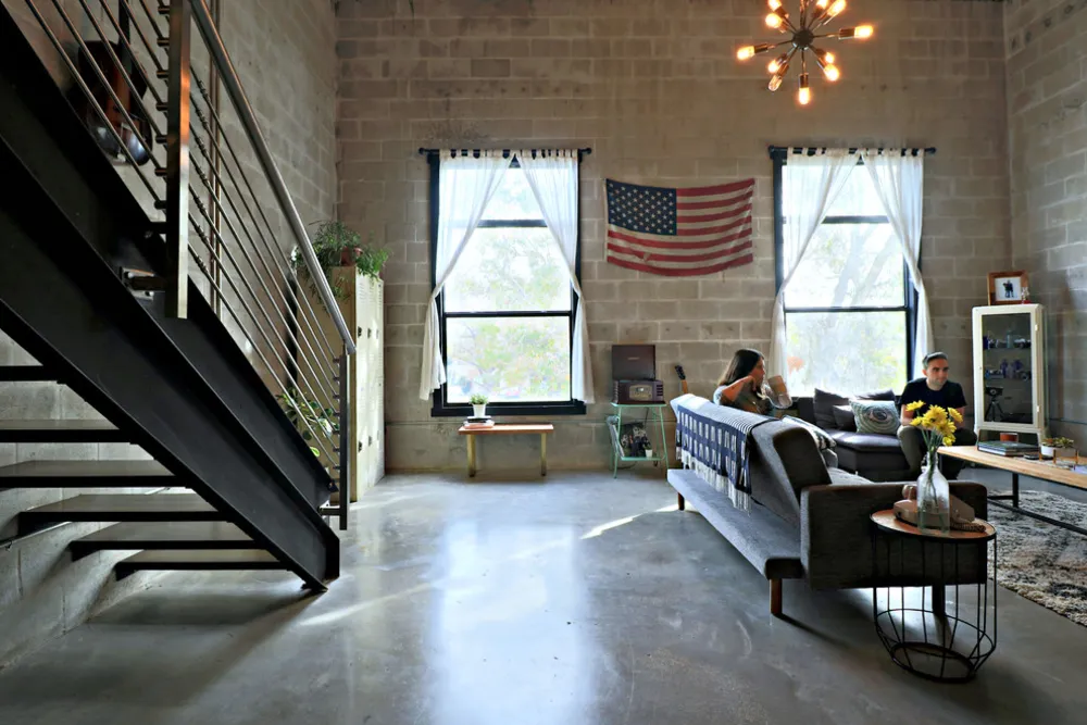 Мой Servista: винтажные штрихи в индустриальном лофте в Тампе