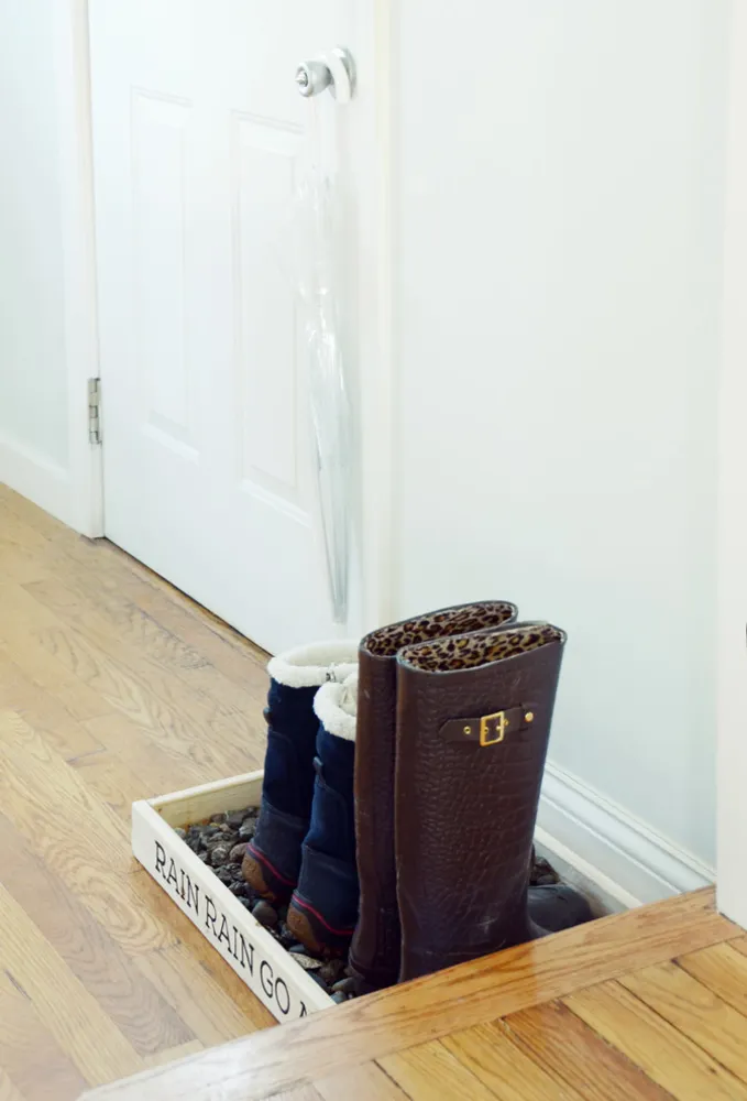 DIY Winter Boot Tray