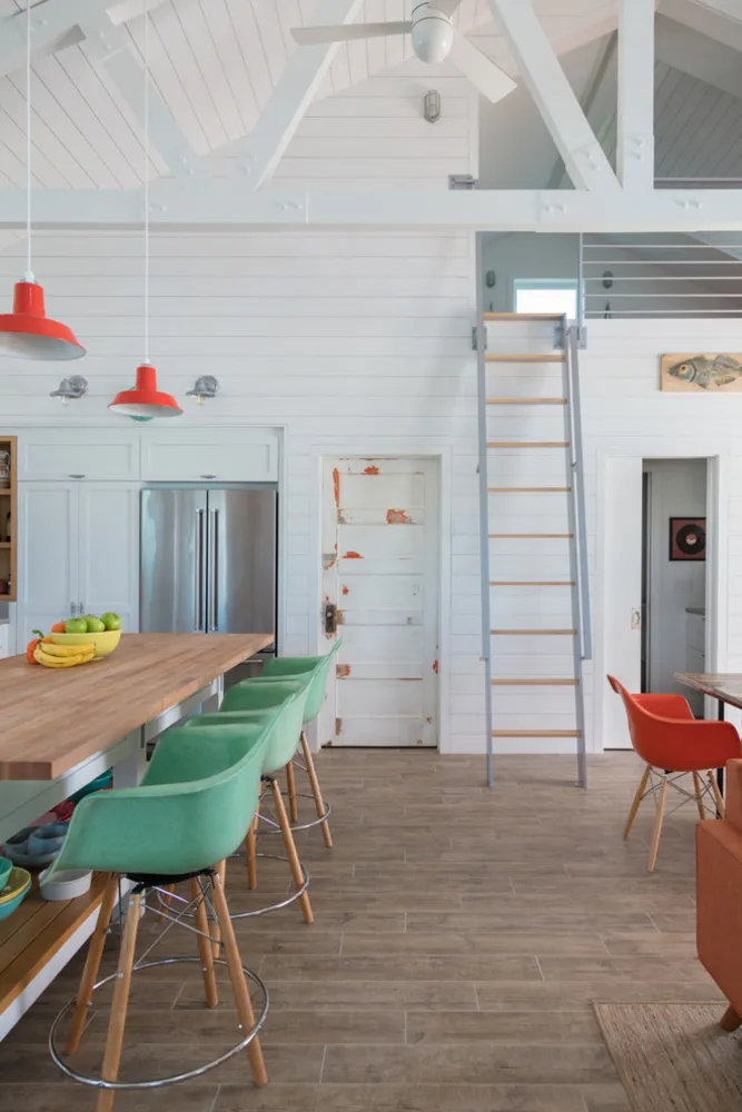 Plaj Tarzı Merdiven