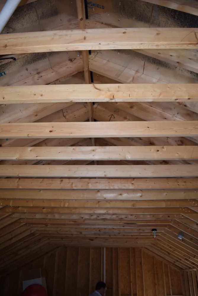 Glenwood Tavan Arasında Belirgin Tadilat