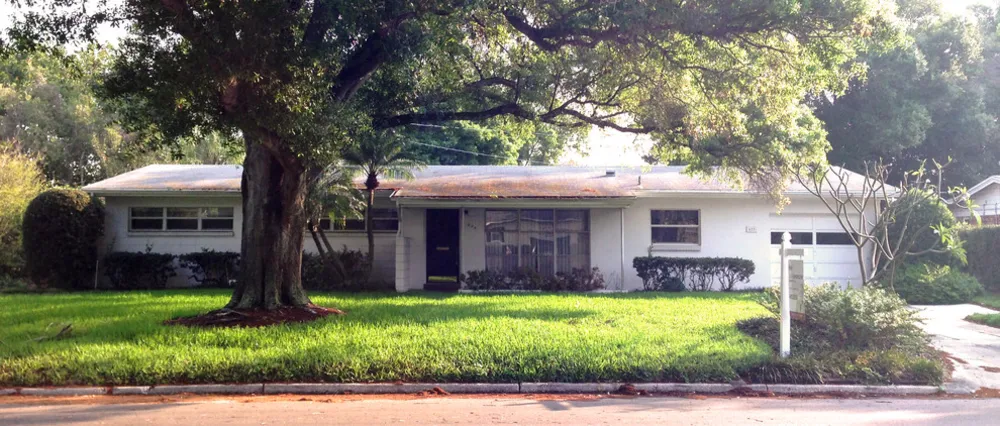 Servista Tour: Renewed Florida Ranch Pays Homage to its mid-century roots