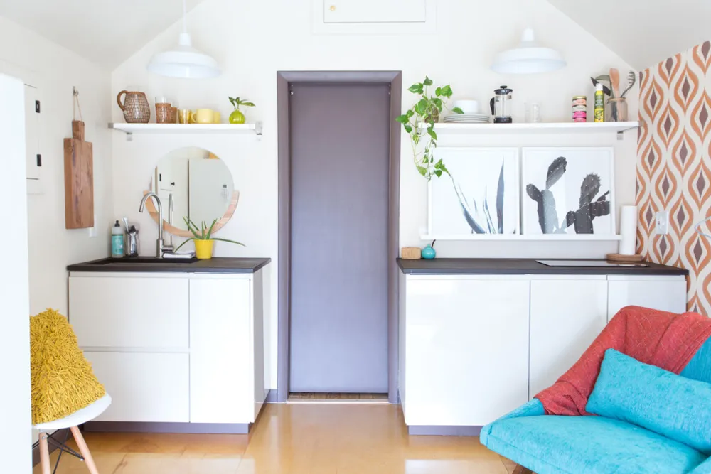 My Servista: styl retro w wolnostojącym garażu przekształconym w mały dom