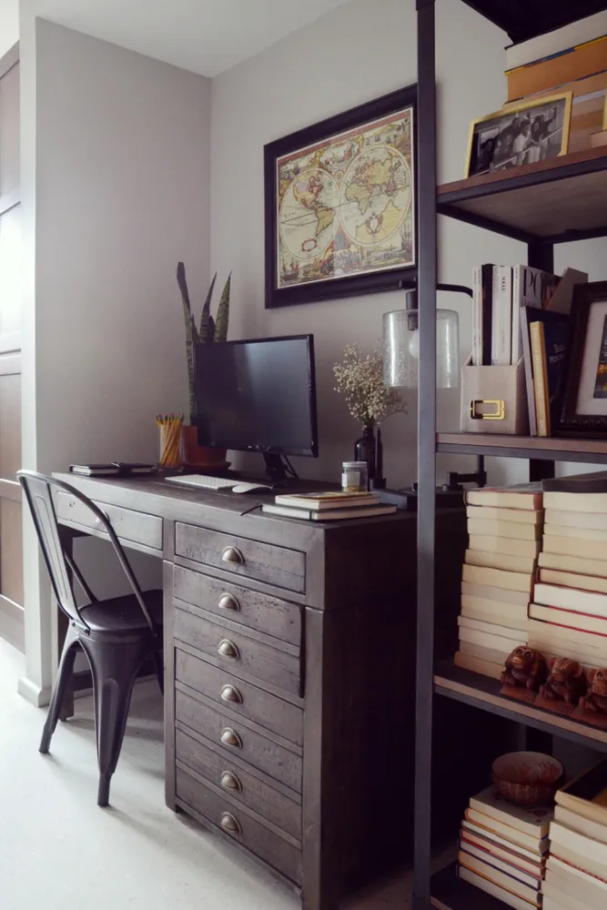 My Servista: un loft industrial monocromático y temperamental en Boston