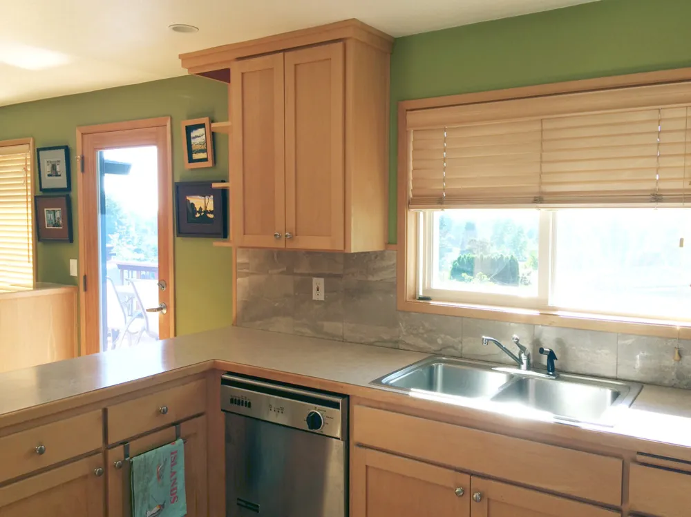 Před: Přestavba kuchyně z čerstvého javoru