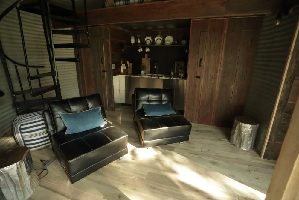 Piccola casetta di caccia per raccoglitore di cereali