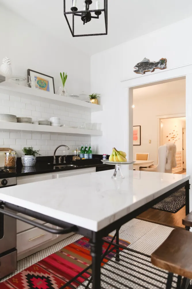 My Servista: Chic Neutrals in a Designer's Chicago Condo