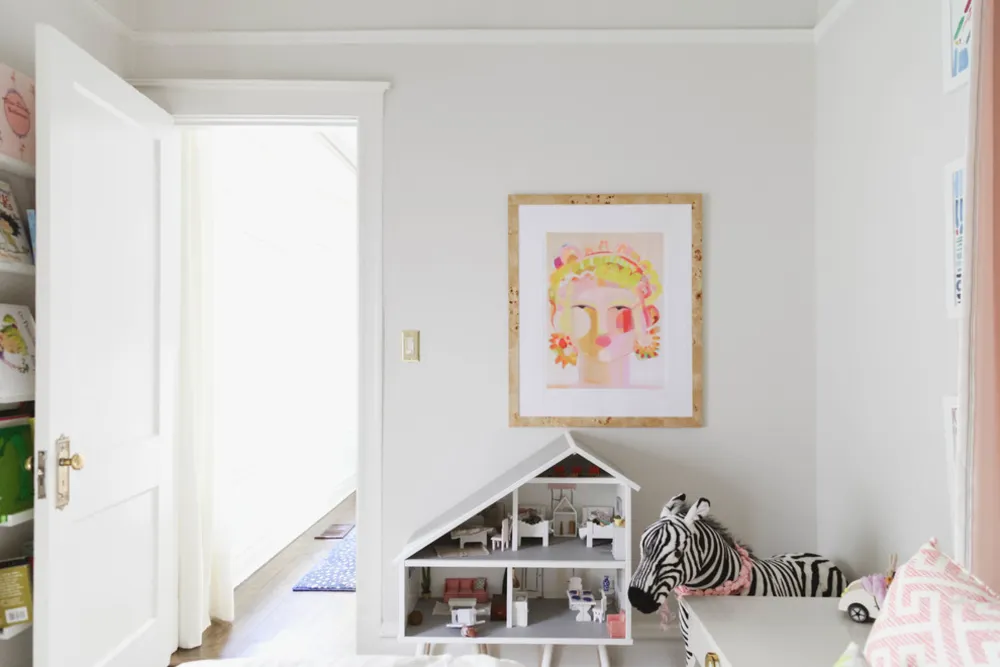 My Servista: Chic Neutrals in a Designer's Chicago Condo