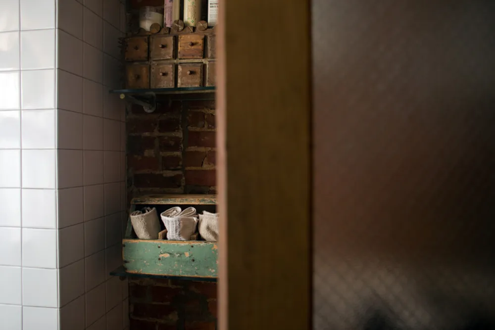 Servista'ım: 1865 Cincinnati Brick Loft'ta Tatlı Vintage Dokunuşlar