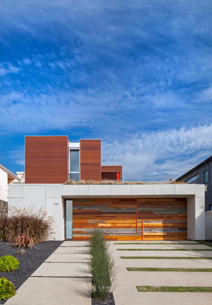 Dawnsknoll Residence