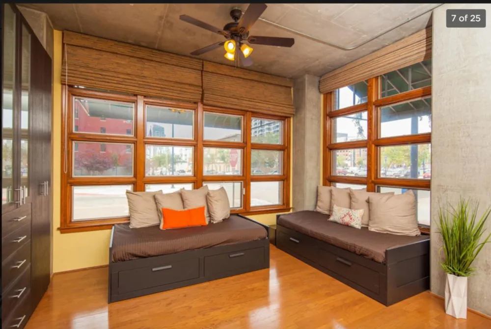 Servista Tour: San Diego Loft