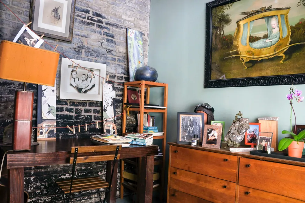 Minun Servista: Maaginen realismi vuoden 1906 Los Angelesin sähköasemassa