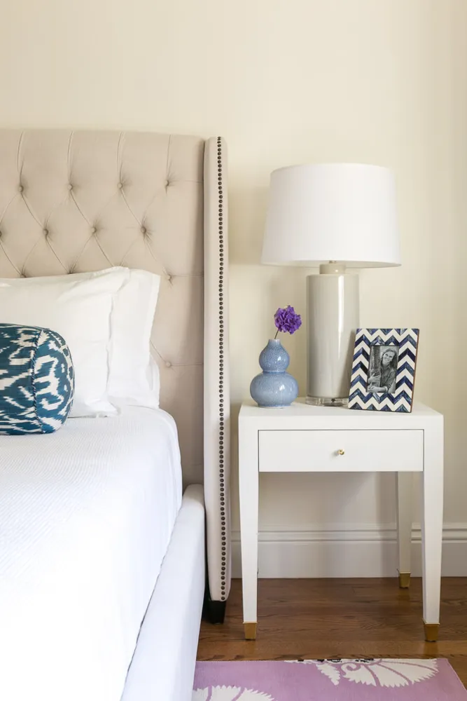 Kehistynyt makuuhuone nuorelle aikuiselle