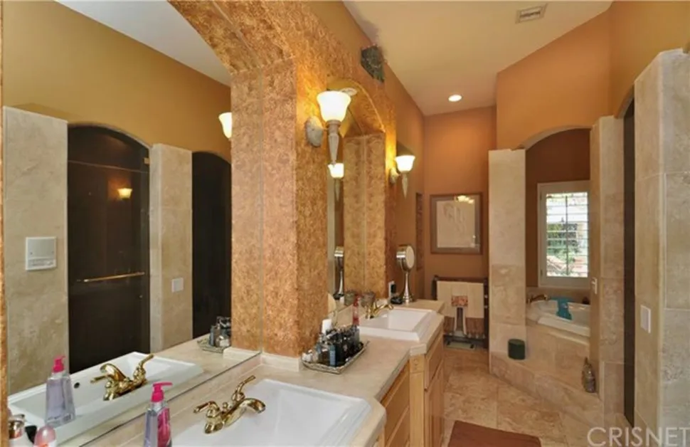 Rénovation partielle de la maison à Woodland Hills