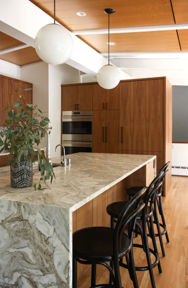 Ristrutturazione d'interni moderna di metà secolo