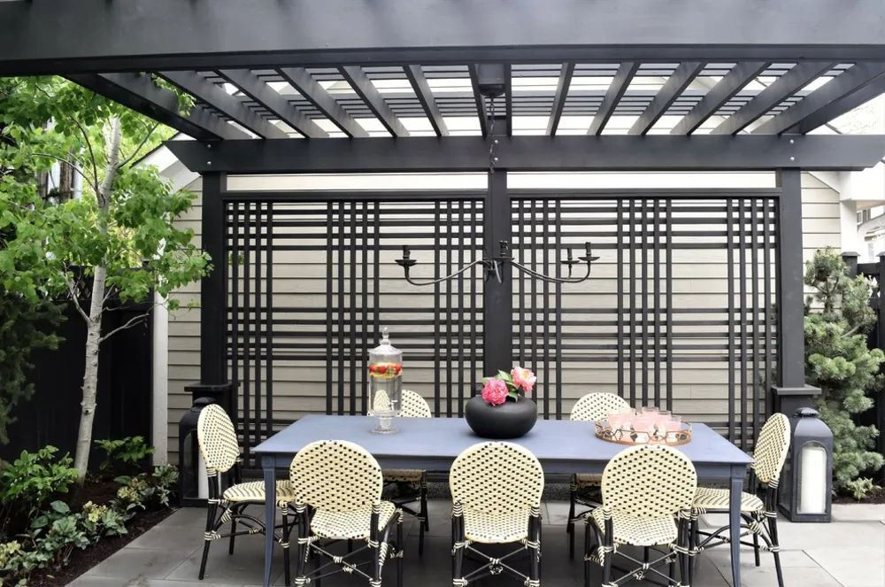 Contemporary Patio