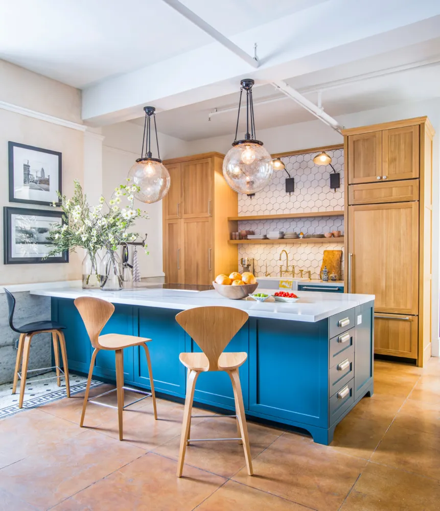 Transitional Kitchen & Bath Design