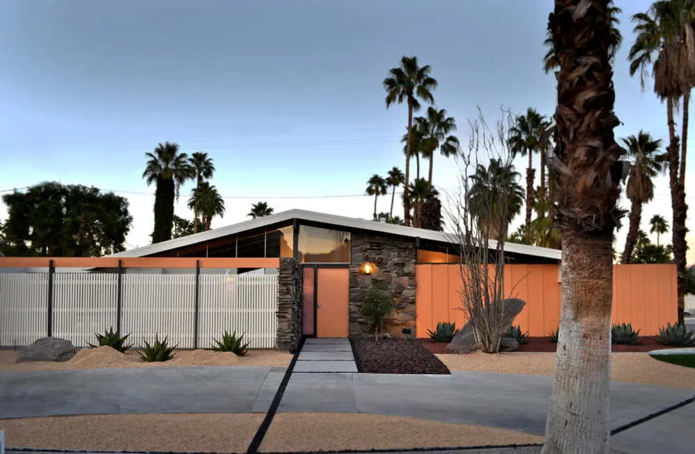 Вільям Крісел | Twin Palms