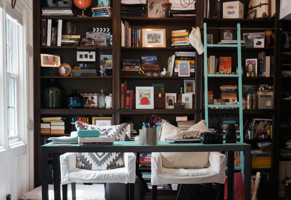 My Servista: estilo moderno para una casa de renacimiento español de 1926 en Los Ángeles