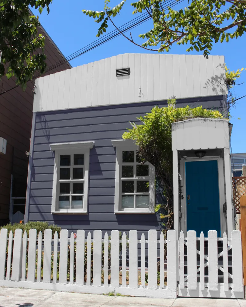 Hvilken farve skal Rachel male sit hus?