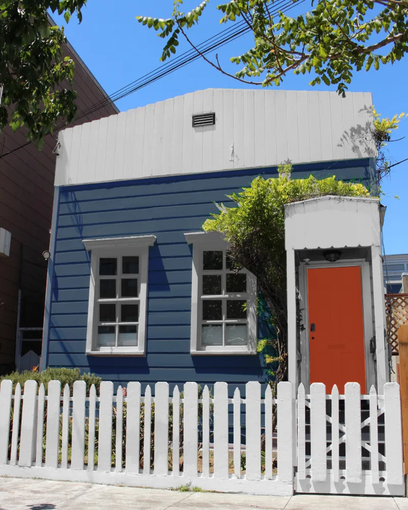 Hvilken farve skal Rachel male sit hus?