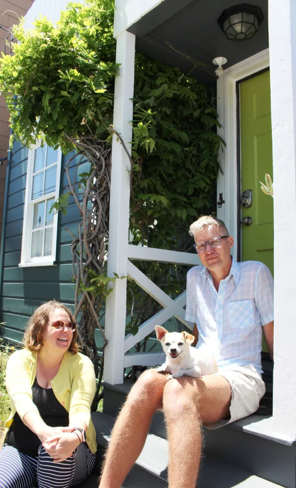 Se hvilken farve Rachel malede sit hus