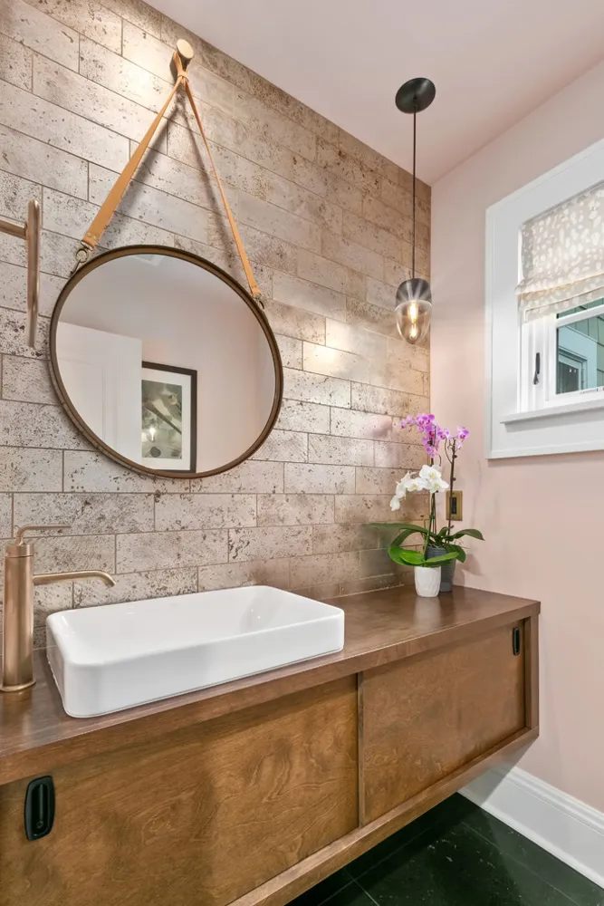 Globalt påvirket ombygning