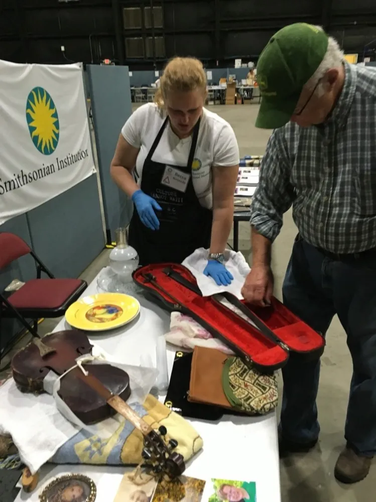 Katastrofeoverlevende fik vejledning om at redde familieskatte