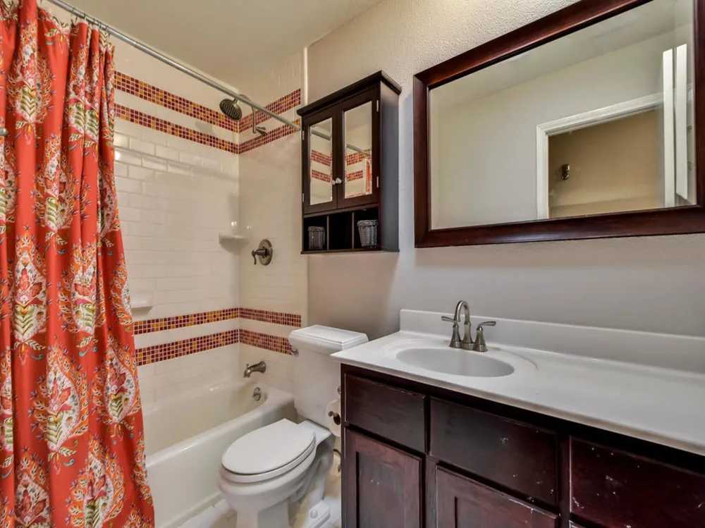 My Servista: Texas Ranch House från 1970-talet får en Boho-uppdatering