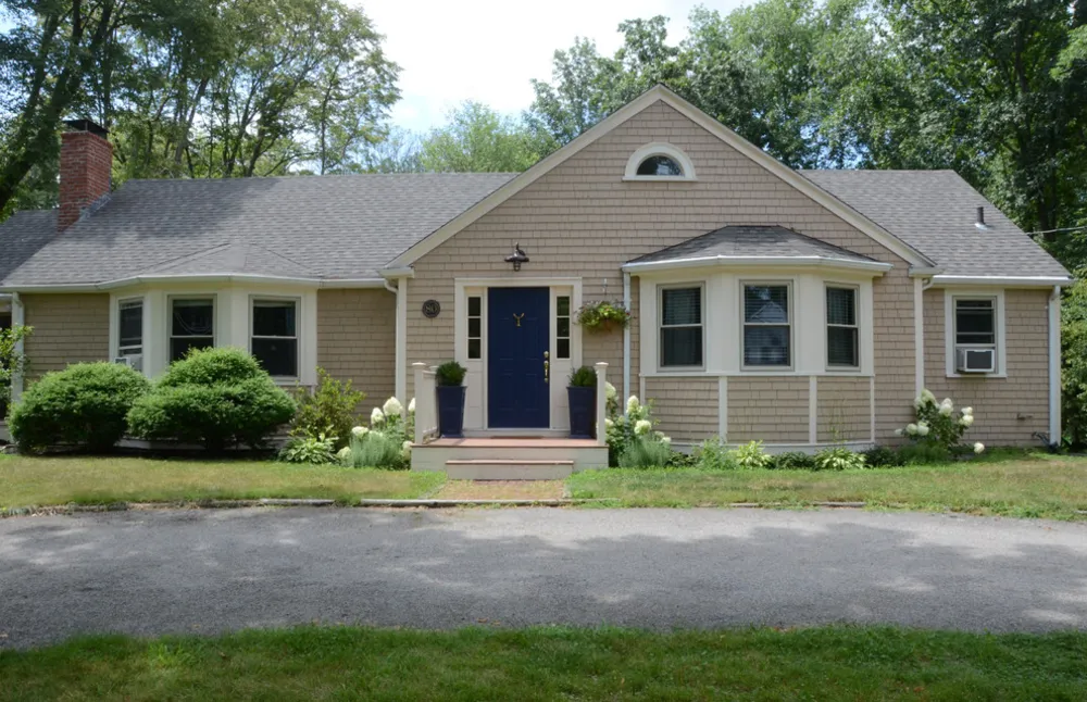 Mein Servista: Nautischer Charme in einem Haus an der Küste von Massachusetts
