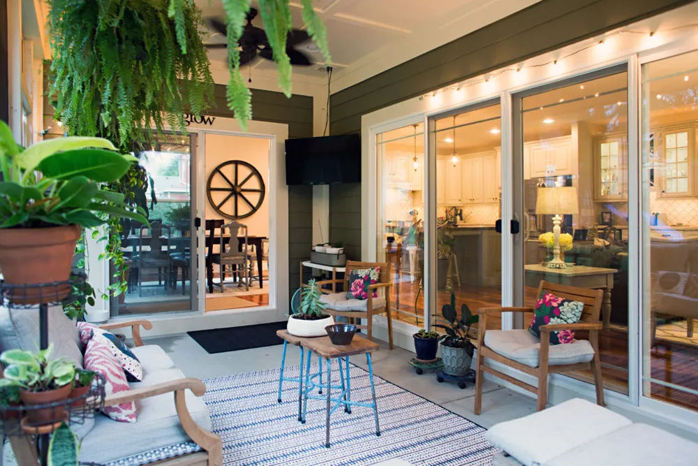 Mein Servista: Altholz und Vintage-Fundstücke in einem Neubau in Ohio