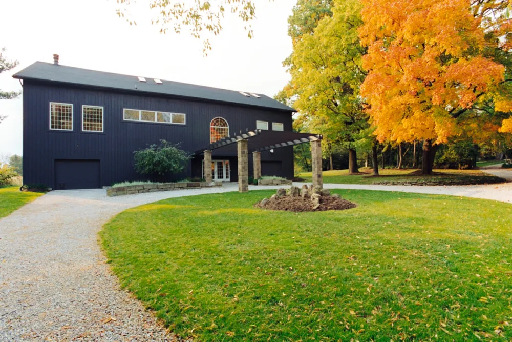 My Servista: Rustic Meets Refined in a Converted Ohio Barn