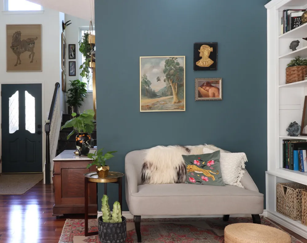 Mein Servista: Stimmungsvolle Wandbehandlungen und vielseitiger Stil in Austin
