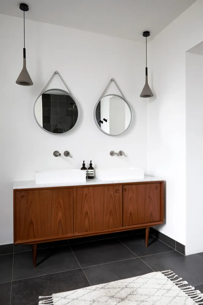 Brixton Townhouse II