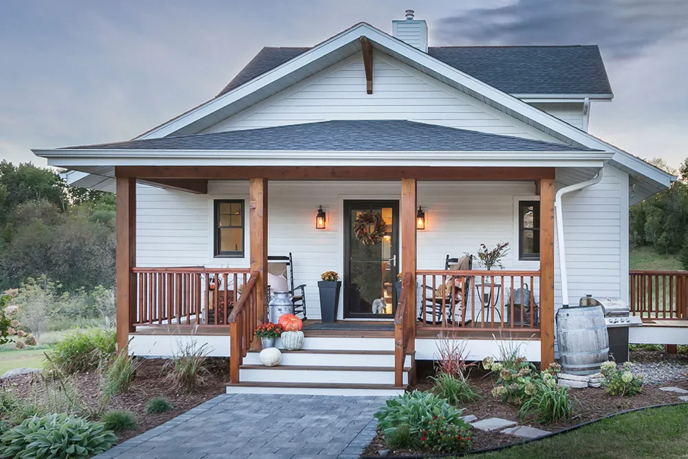 Perch Lake Farmhouse