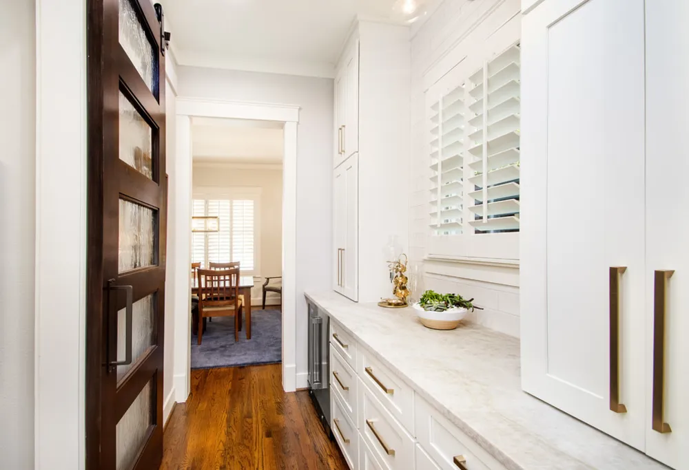 Ellsworth Elegante Küche & Wohnraum