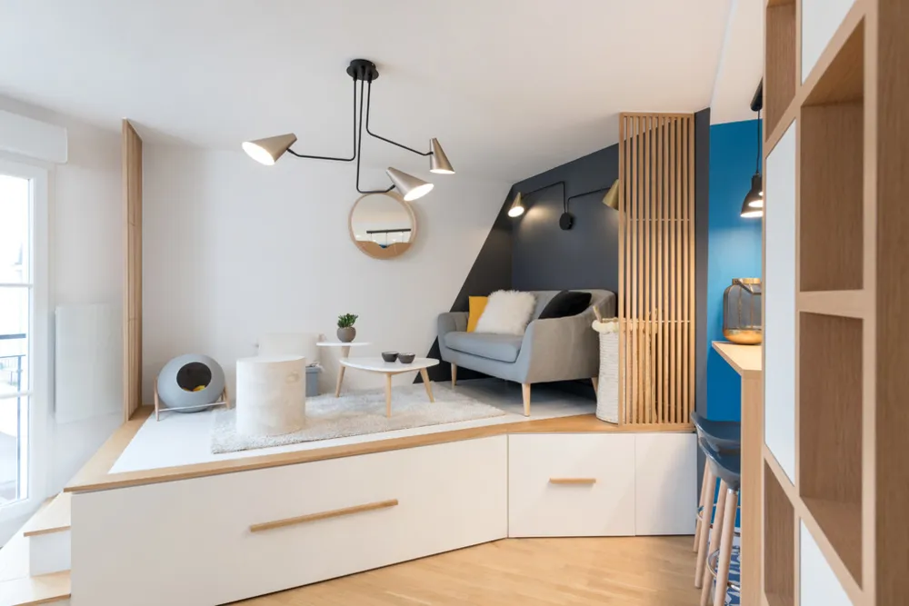 UN STUDIO COCOONING – Rénovation d’une petite surface/mobiliers sur-mesure