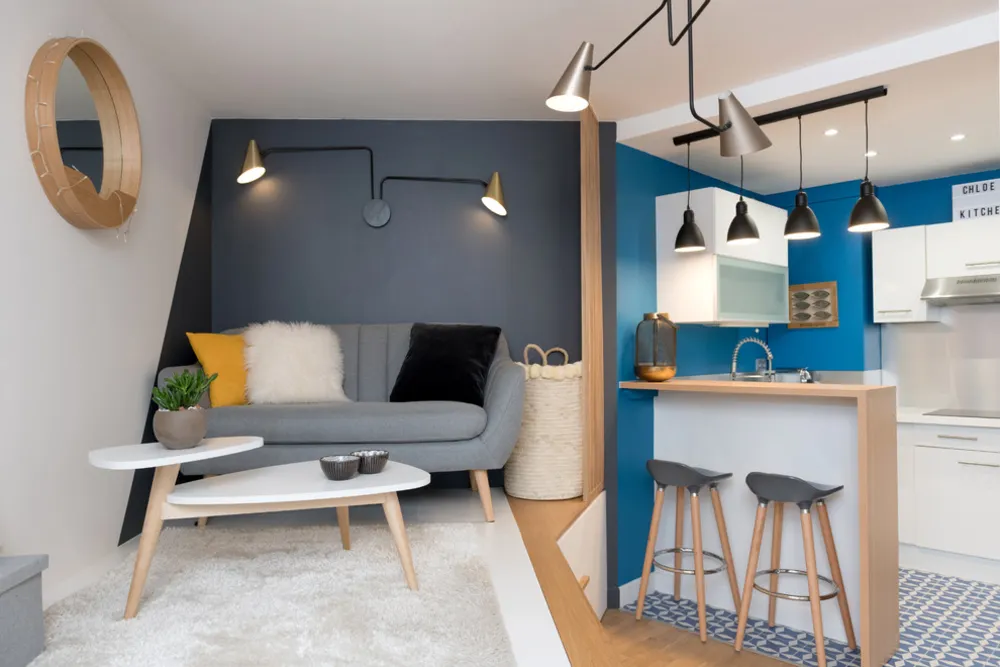 UN STUDIO COCOONING – Rénovation d’une petite surface/mobiliers sur-mesure