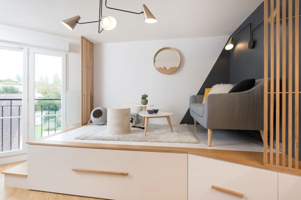 UN STUDIO COCOONING – Rénovation d’une petite surface/mobiliers sur-mesure