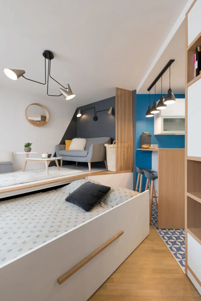 UN STUDIO COCOONING – Rénovation d’une petite surface/mobiliers sur-mesure