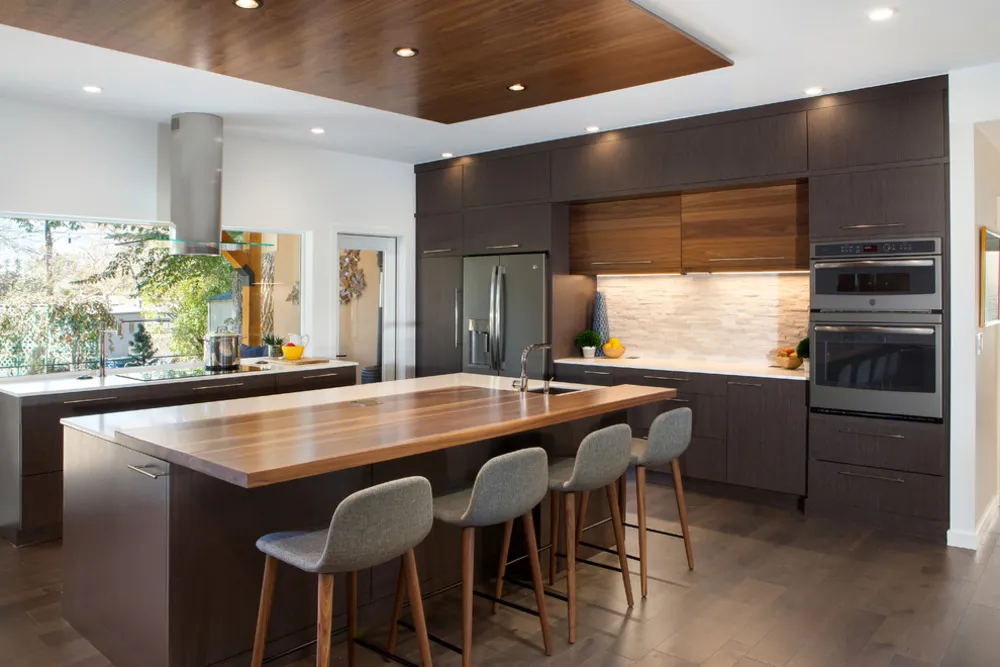 University Hills - Aggiunta cucina / Rimodellamento